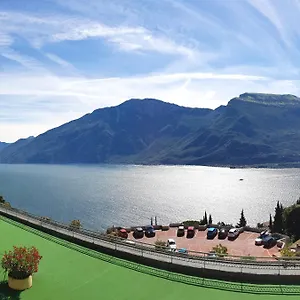 فندق Village Bazzanega - Montagnoli Group Tremosine