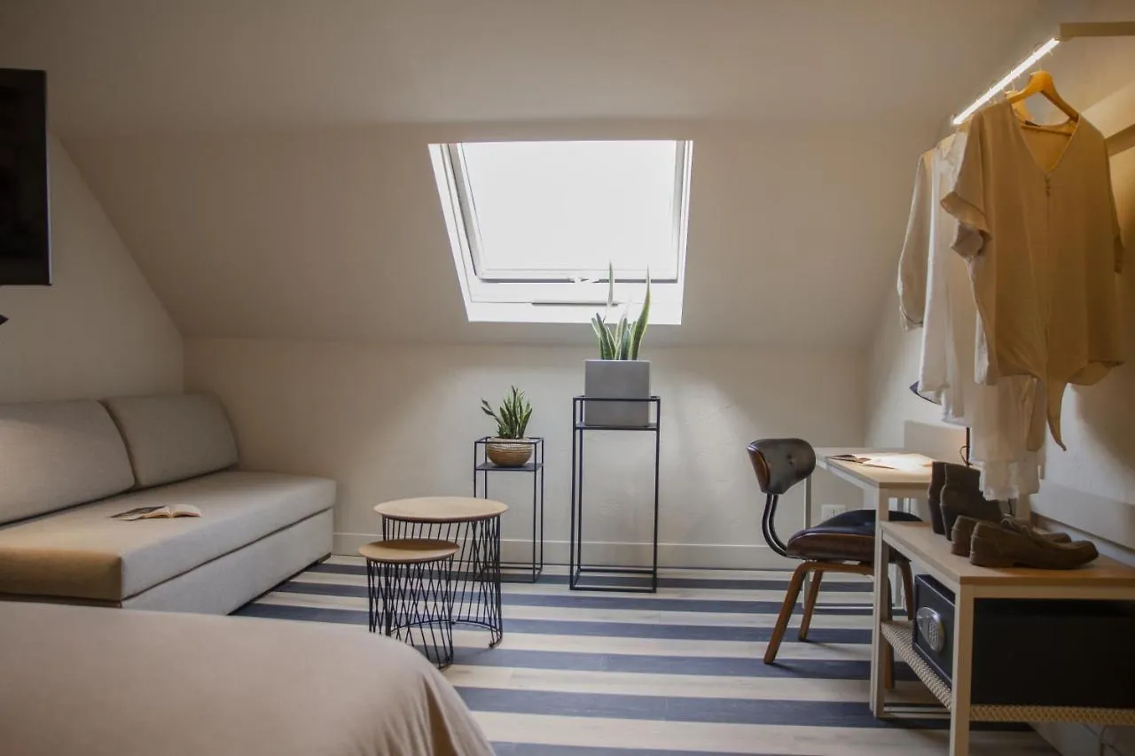 Отель Room Select Via Veneto Рим