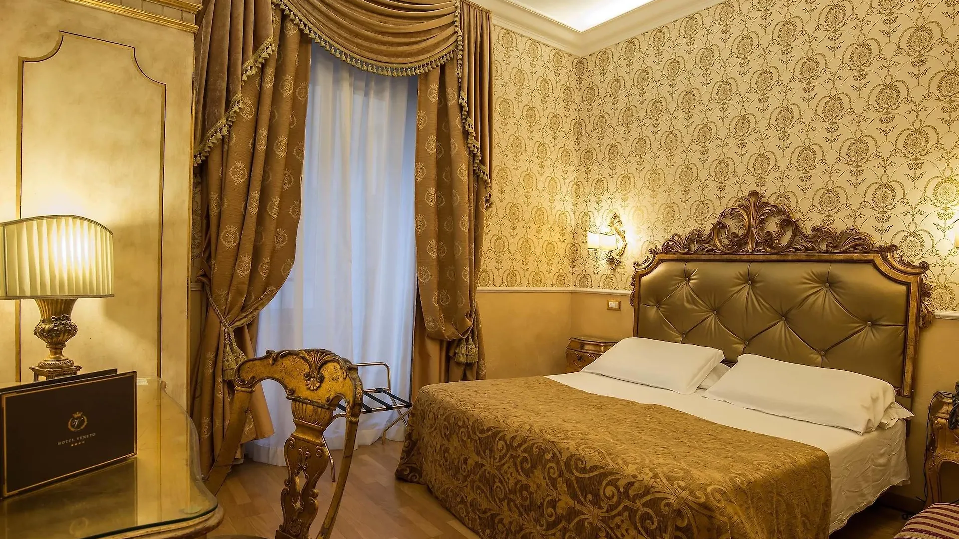 **** Отель Room Select Via Veneto Рим Италия